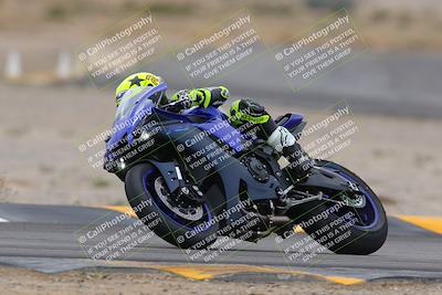 media/Jan-15-2023-SoCal Trackdays (Sun) [[c1237a034a]]/Turn 2 Set 1 (1145am)/